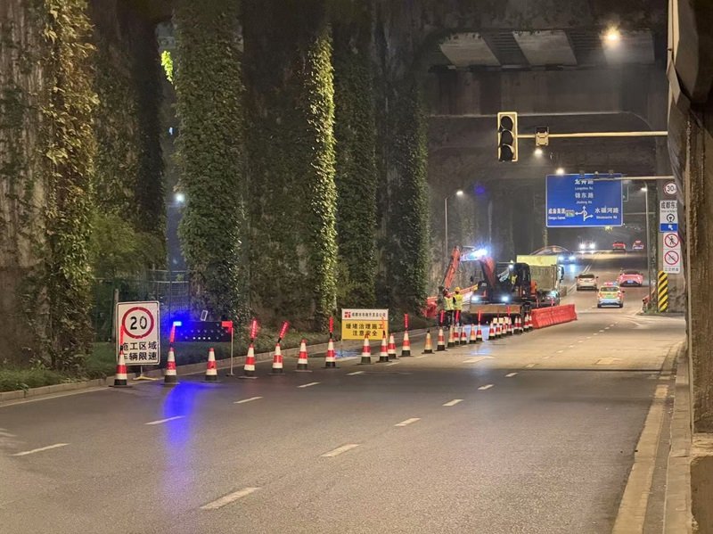 成都二环路双林路口小微整治提能项目顺