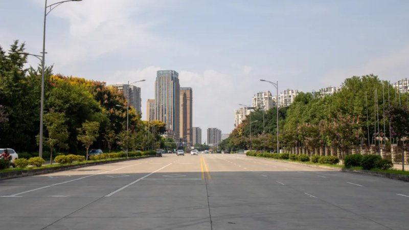 井盖老旧破损